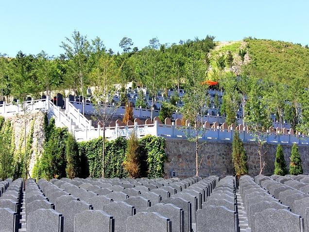 灵山宝塔云鹤园